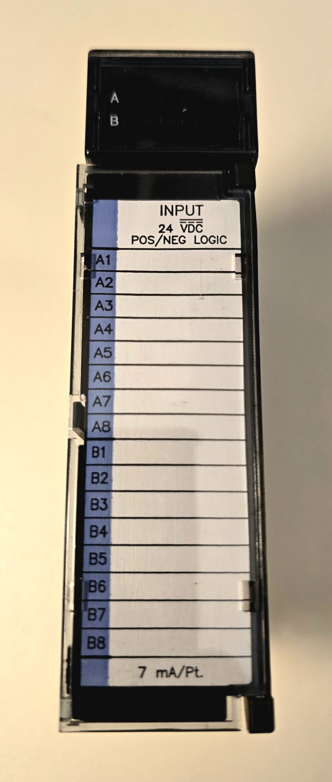 IC693MDL645 24 VDC 16 inputs positive/negative logic module, front view