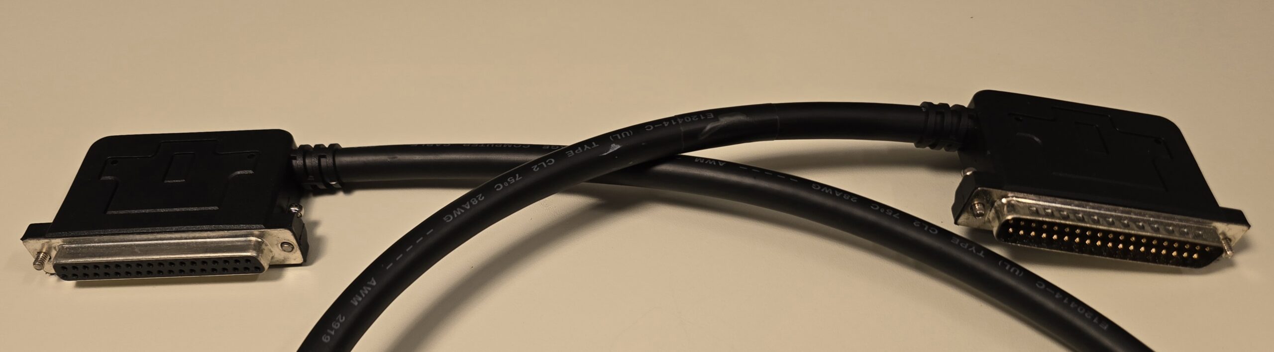 IC697CBL803 plugs details