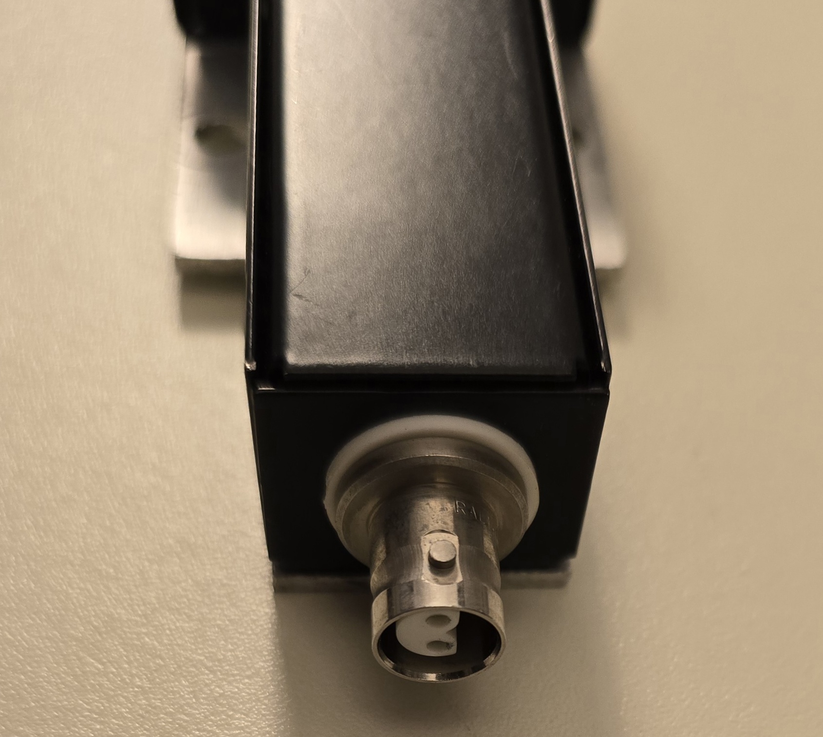 MZ295 Synchro kit for bem340 FIP card + 1m cord, connector detail